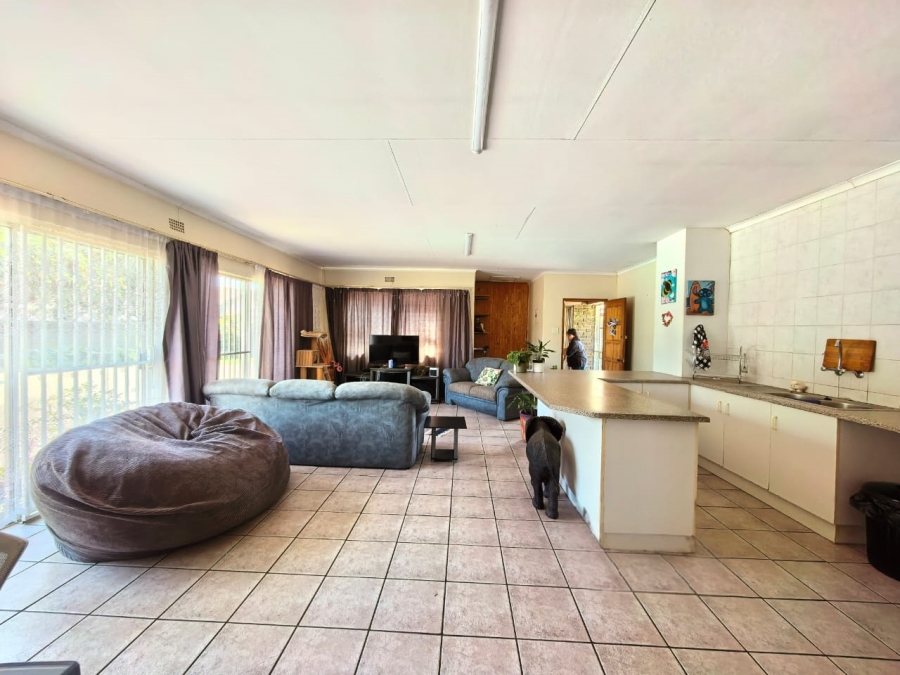 4 Bedroom Property for Sale in Vaalpark Free State